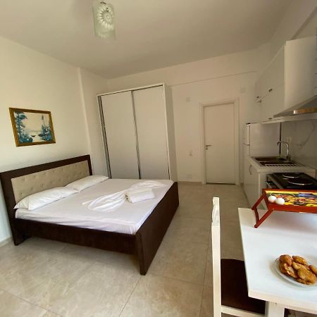 Am Apartment Saranda Zewnętrze zdjęcie