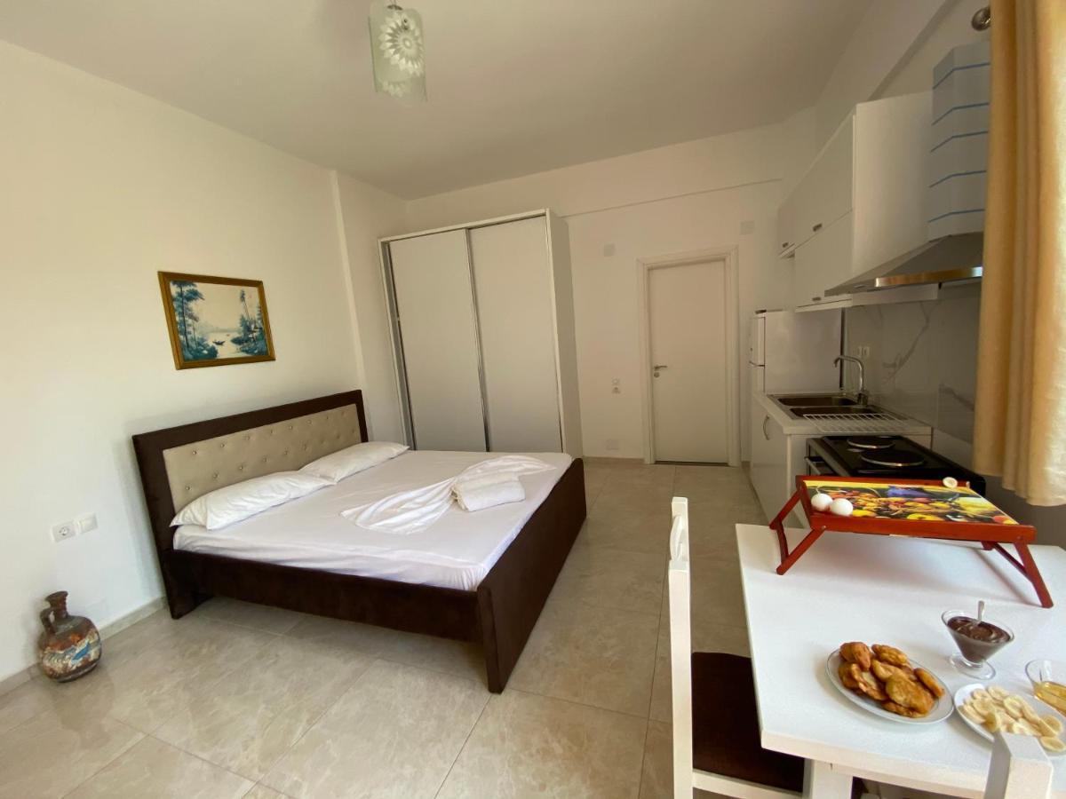 Am Apartment Saranda Zewnętrze zdjęcie
