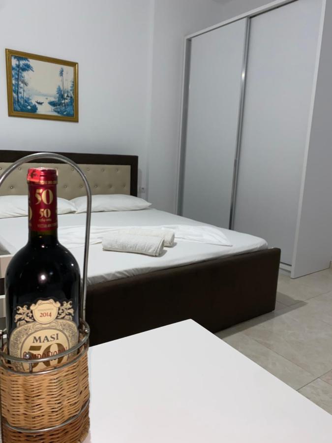 Am Apartment Saranda Zewnętrze zdjęcie